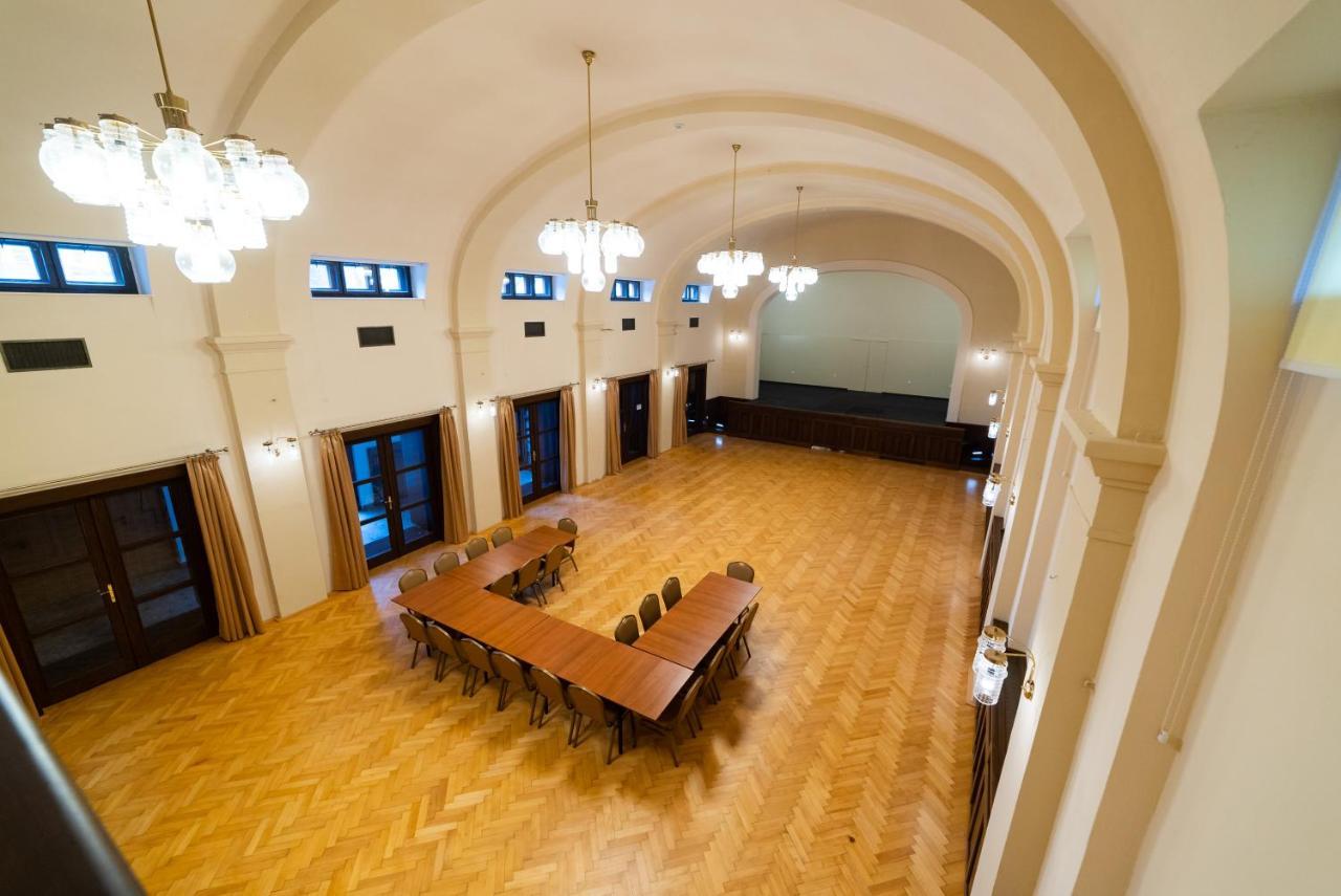 Hotel Lidovy Dum Opava Extérieur photo